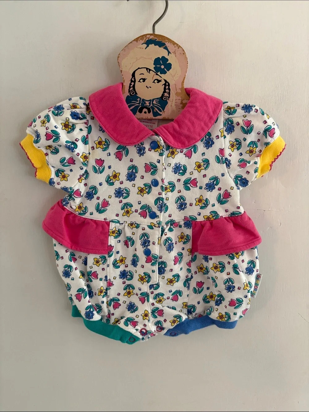 Vintage  Gymboree white colorful floral print romper onesie pink ruffle Sz 0-3